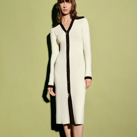 Urban Revivo luxe Ivory off white & black contrast midi dress twist lock buttons - Picture 10 of 10